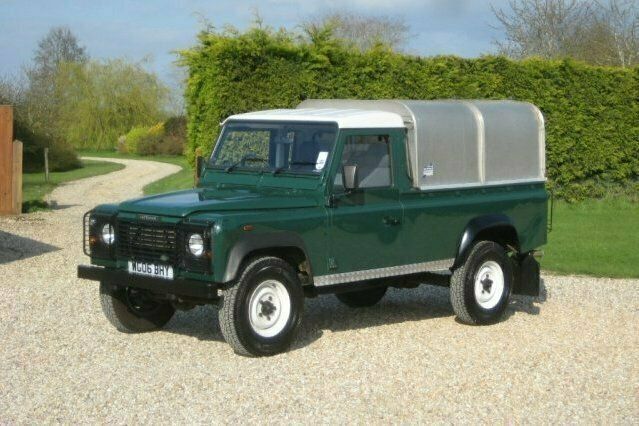 Used 2006 Land Rover Defender SUV | £9,750 - Image 1/4