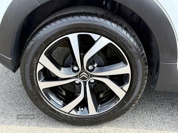 Used Citroën C3 PureTech 82 HP (60 kW) 2022 White Hatchback