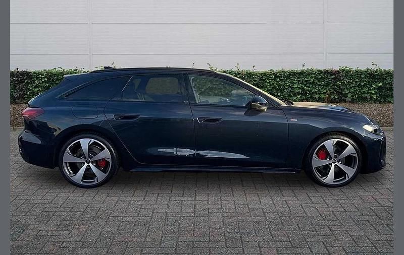 Used Audi A5 Comfort 204 HP (150 kW) 2025 Blue Estate