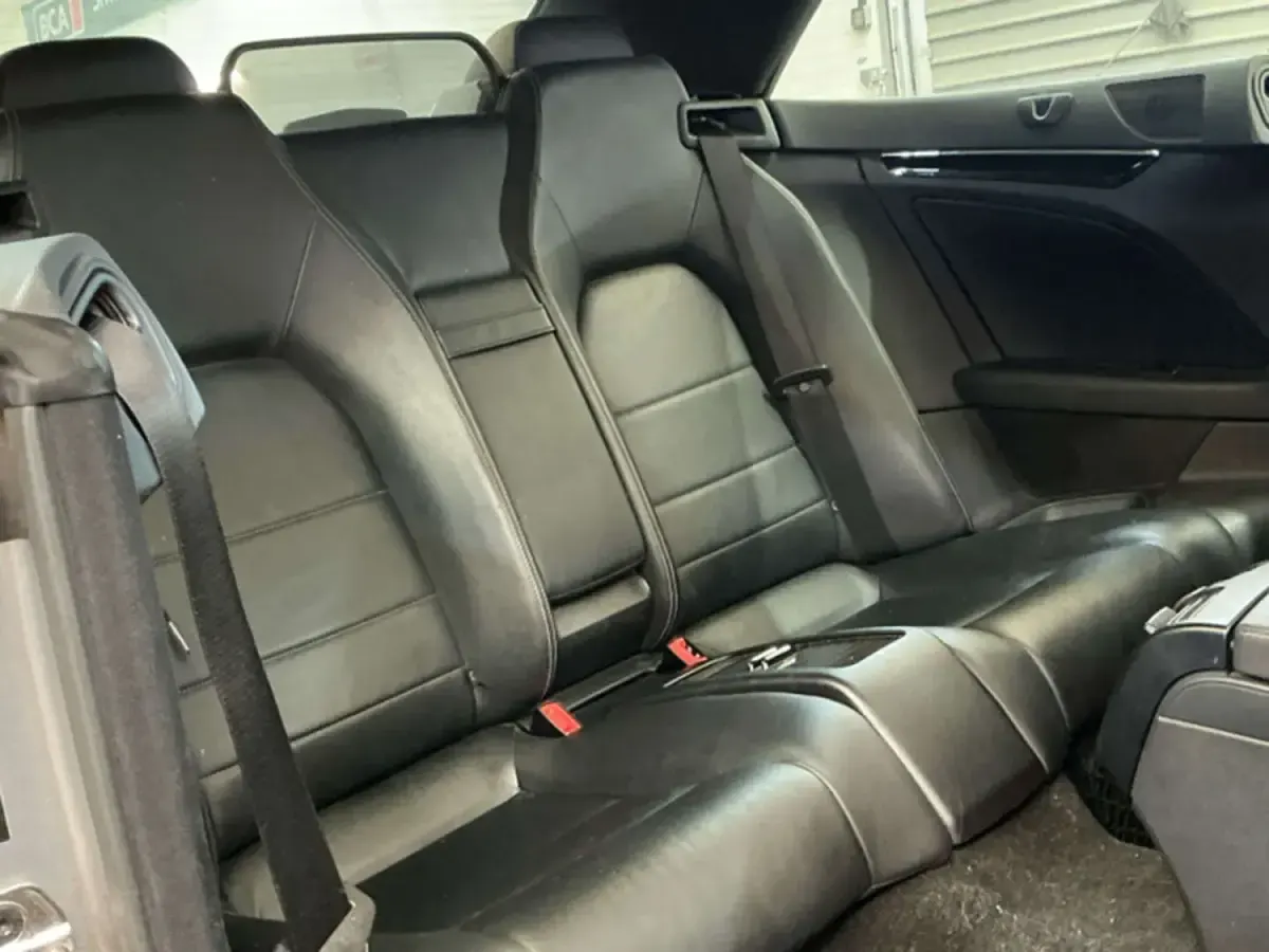 Begagnad Mercedes E250 2011 Silver Cab