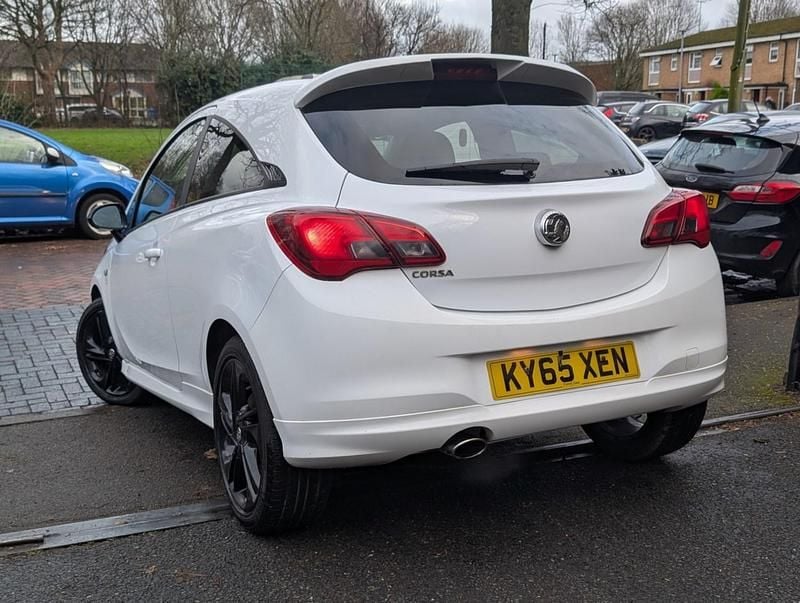 Used Vauxhall Corsa Edition 2015 White Hatchback