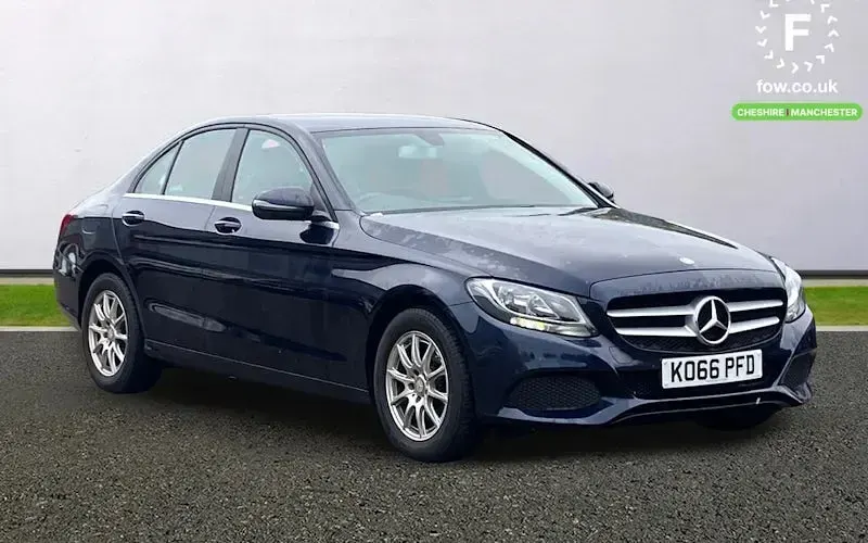 Used Mercedes C200 SE 184 HP (135 kW) 2017 Sedan