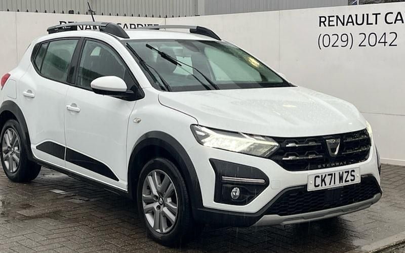 White Used 2021 Dacia Sandero Comfort Hatchback | £11,365 (Fair price) - Image 1/4