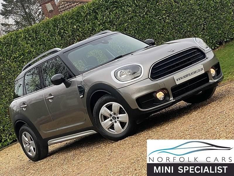 Melting silver Used 2018 Mini Cooper D Countryman SUV | £11,994 (Fair price) - Image 1/4