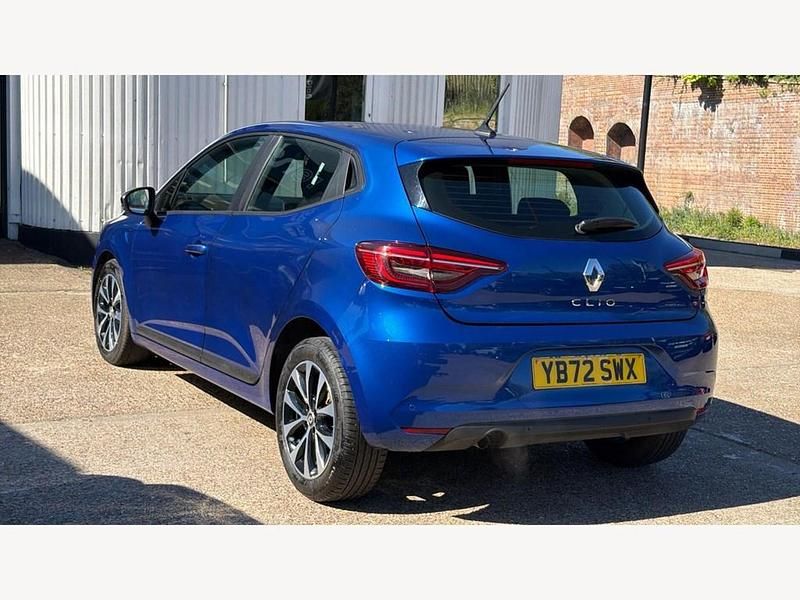 Used Renault Clio V Evolution 90 HP (66 kW) 2023 Blue  Hatchback