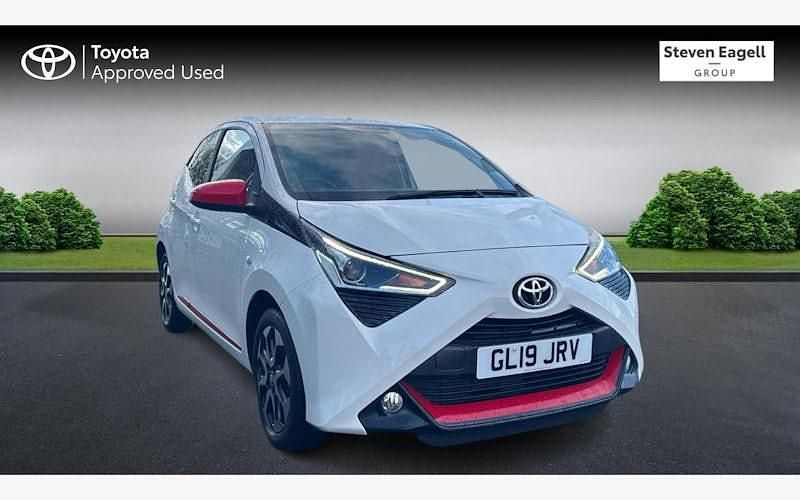 Used 2020 Toyota Aygo Trend Hatchback | £9,778 (Fair price) - Image 1/3