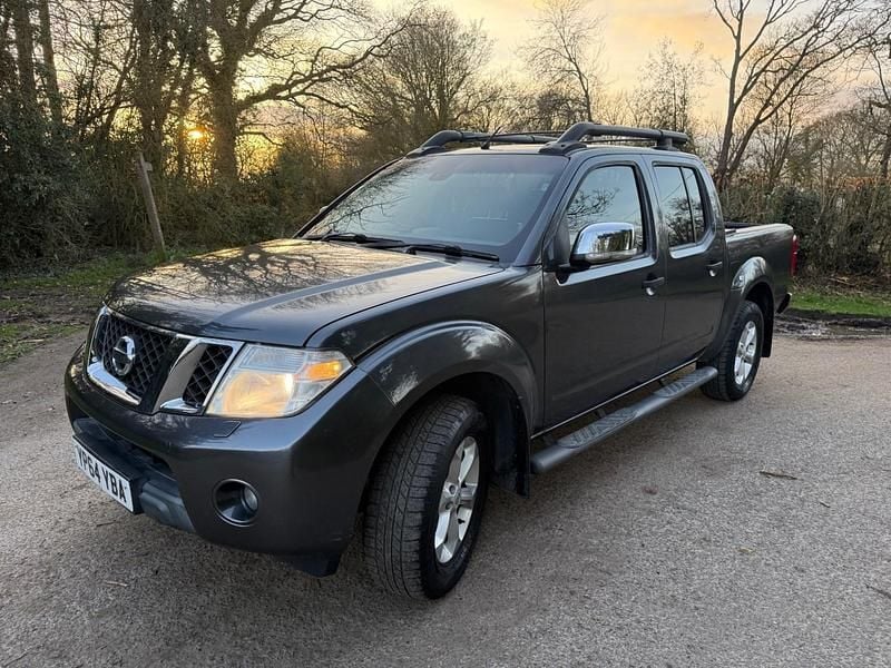 Used Nissan Navara Tekna 2014 Grey Pickup