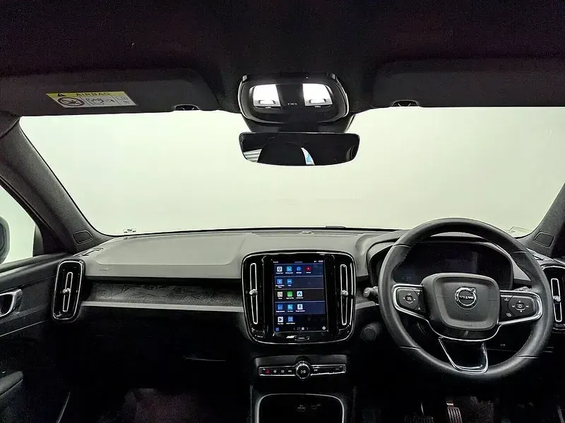 Used Volvo XC40 Core 169 kW (231 HP) 2023 Black SUV