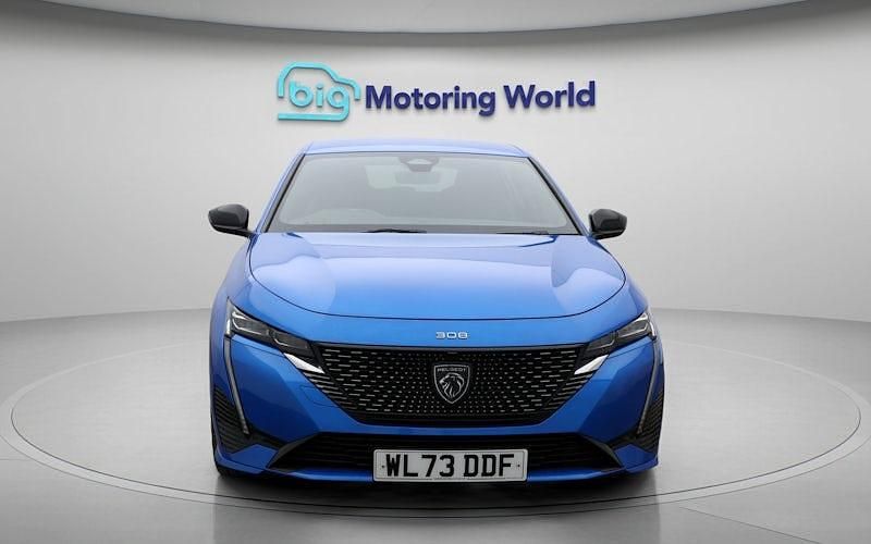 Used Peugeot 308 GT 131 HP (96 kW) 2024 Blue Hatchback