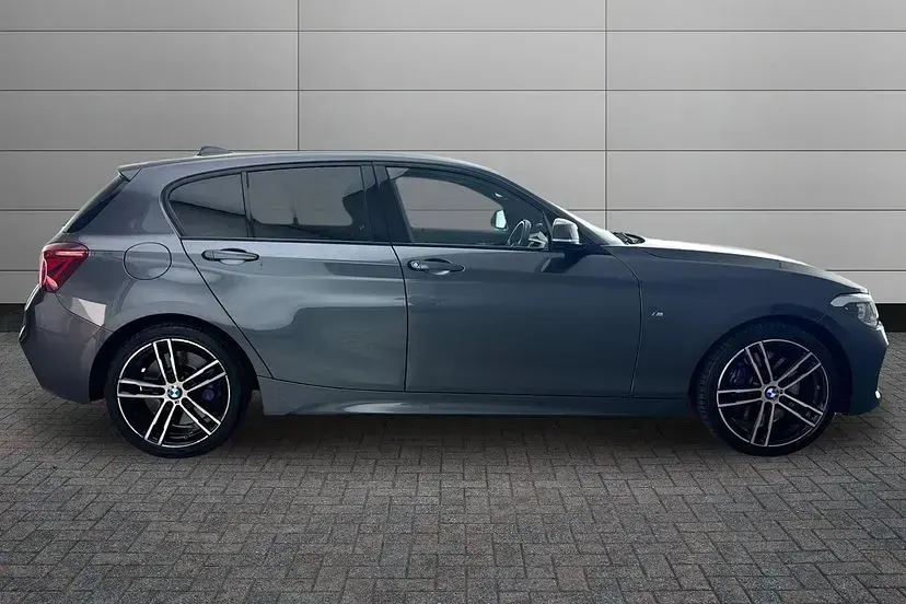 Used BMW 118 M Sport 134 HP (98 kW) 2019 Mineral grey Hatchback