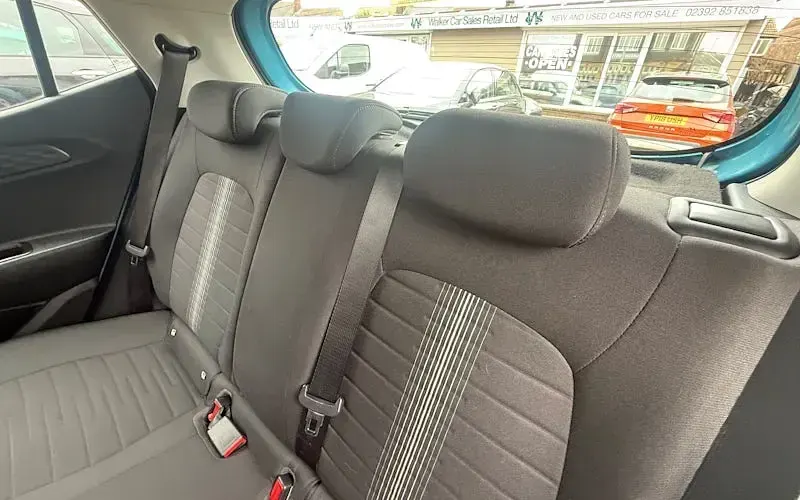 Used Hyundai i10 SE 84 HP (61 kW) 2022 Blue Hatchback