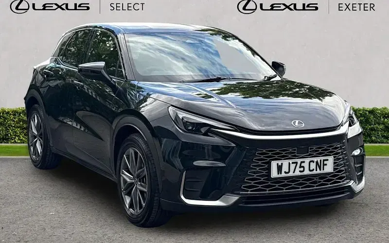 Usado Lexus LBX 136 CV (100 kW) 2025 SUV