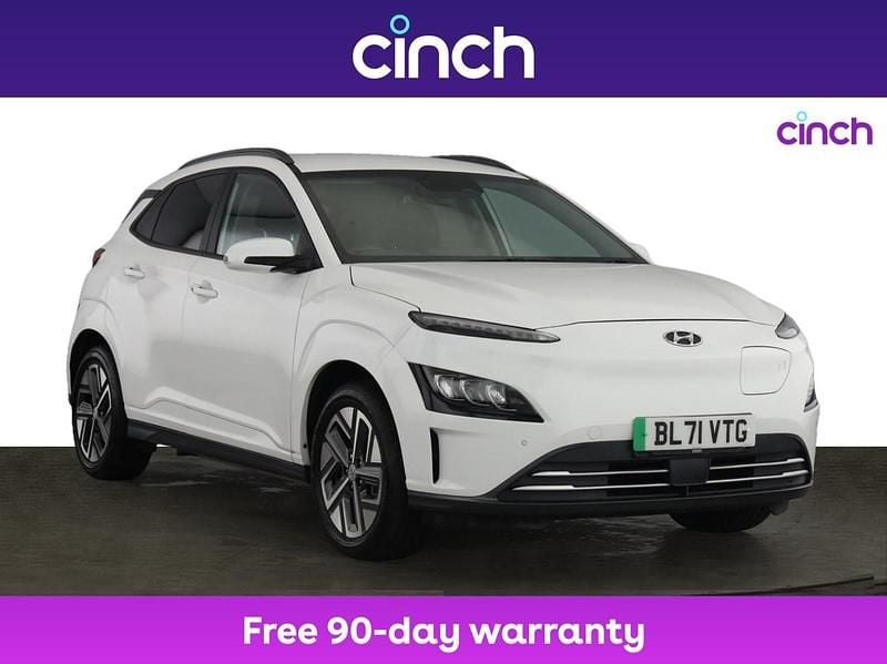 White Used 2022 Hyundai Kona Premium SUV | £14,399 (Fair price) - Image 1/3