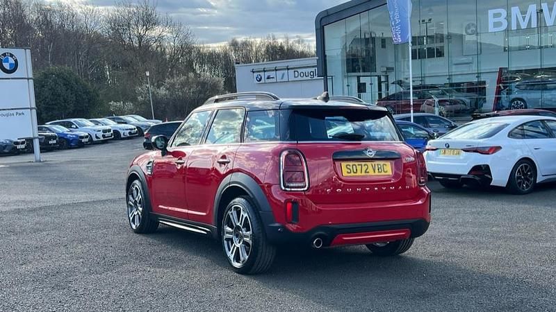 Usado Mini Cooper Countryman Exclusive 134 CV (98 kW) 2022 Rojo SUV