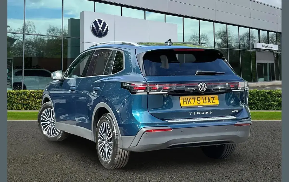Used VW Tiguan Match 147 HP (108 kW) 2025 Blue SUV
