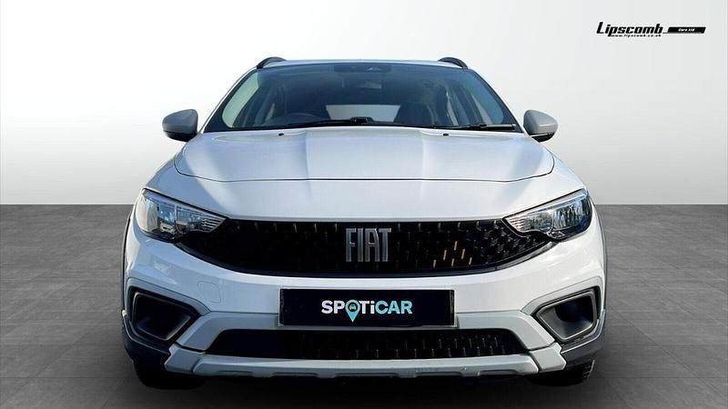 White Used 2023 Fiat Tipo Garmin Hatchback | £13,800 (Fair price) - Image 1/4