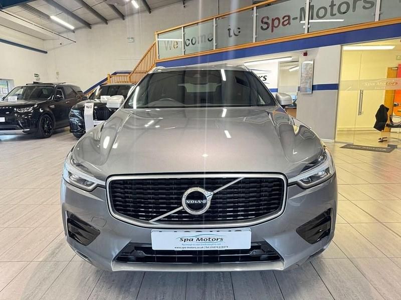 Used Volvo XC60 R-Design 190 HP (139 kW) 2019 Grey SUV