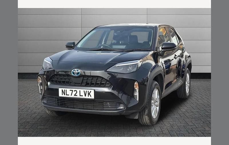 Used Toyota Yaris Cross 116 HP (85 kW) 2022 Black SUV