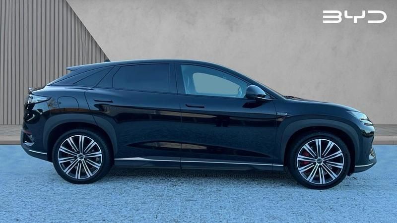 Used BYD Sealion 7 Design 389 kW (530 HP) 2025 Metallic  obsidian black SUV