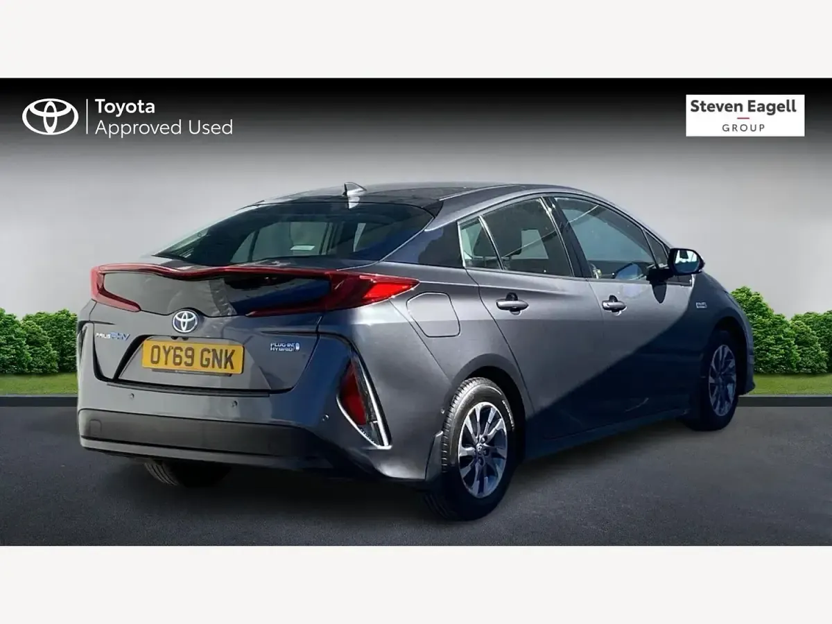 Used Toyota Prius 122 HP (89 kW) 2019 Grey Hatchback