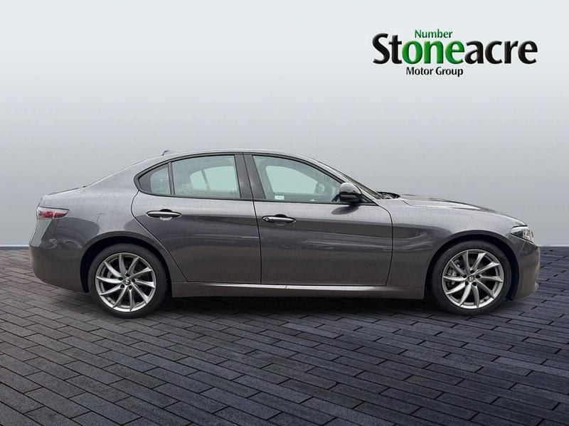 Used Alfa Romeo Giulia Sprint 280 HP (205 kW) 2024 Grey Sedan