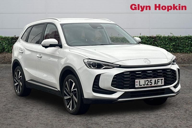 White Used 2025 MG ZS Trophy Hatchback | £19,375 (Fair price) - Image 1/4