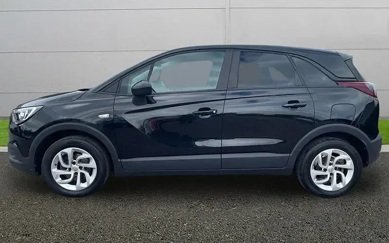 Used Vauxhall Crossland X S 110 HP (80 kW) 2019 Black SUV