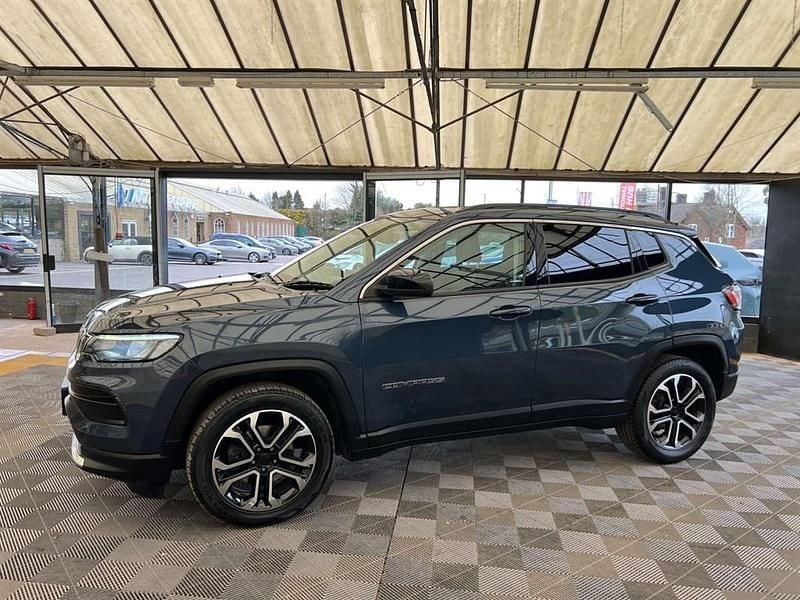 Used Jeep Compass Limited 130 HP (95 kW) 2023 Blue SUV