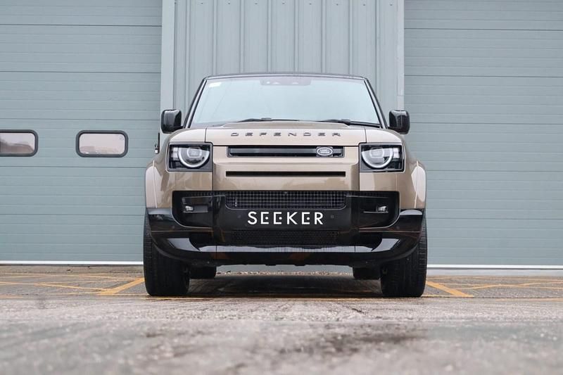 New Land Rover Defender HSE Dynamic 2026 Brown SUV
