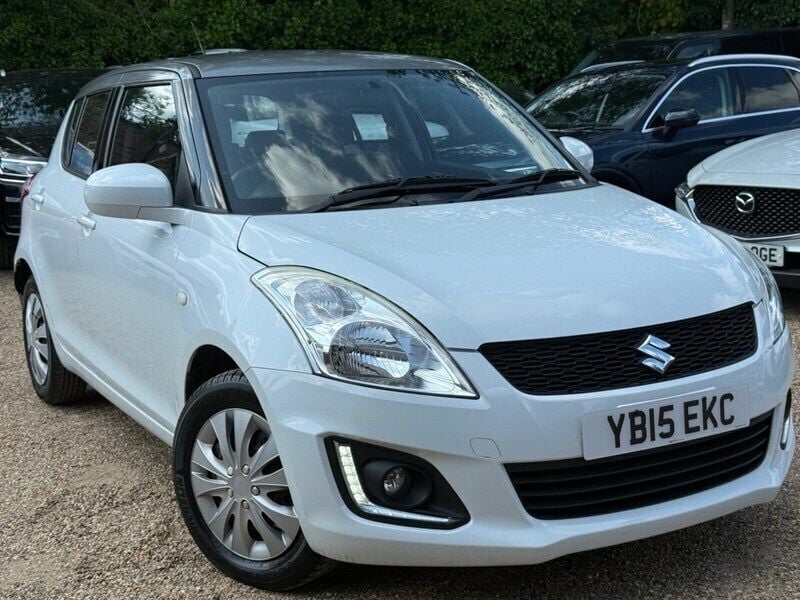White Used 2015 Suzuki Swift Hatchback | £4,790 (Good price) - Image 1/4