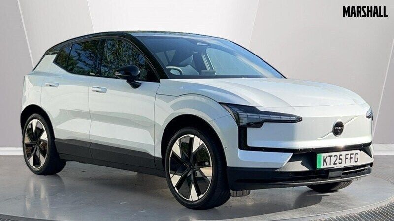 White New 2025 Volvo EX30 Ultra SUV | £34,741 (Super price) - Image 1/4