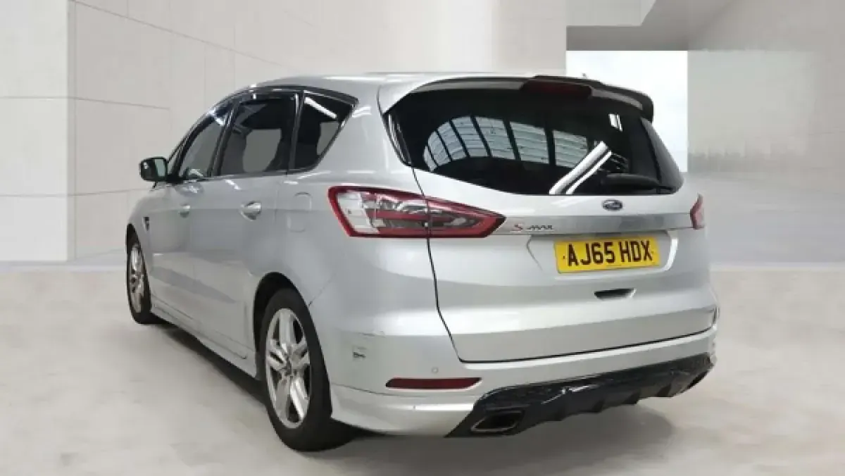 Used Ford S-MAX Sport 180 HP (132 kW) 2016 Silver MPV