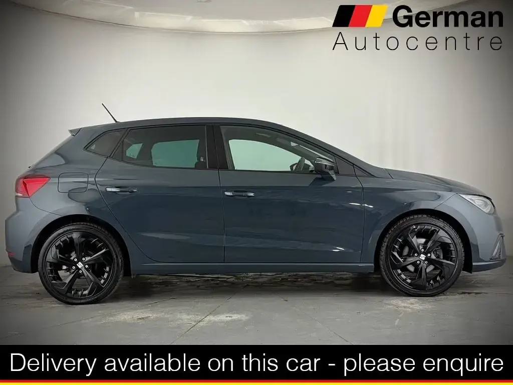 Used Seat Ibiza FR Sport 115 HP (84 kW) 2025 Blue Hatchback