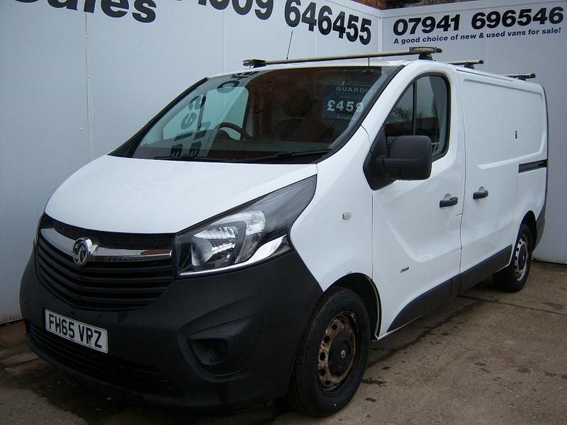 Used Vauxhall Vivaro 90 HP (66 kW) 2016 White MPV