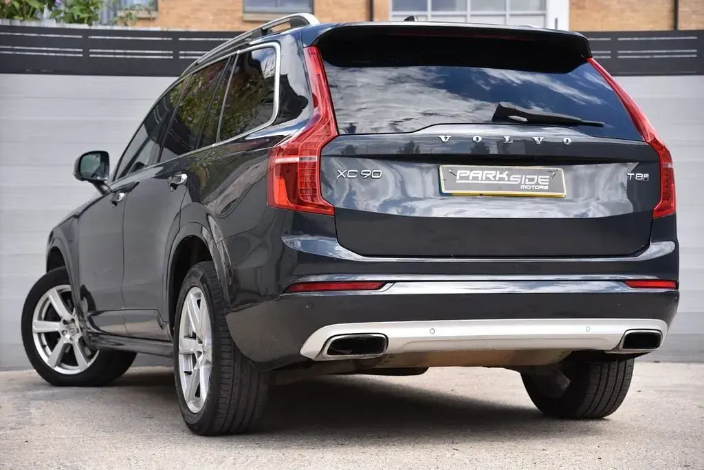 Used Volvo XC90 Momentum 2016 Grey SUV