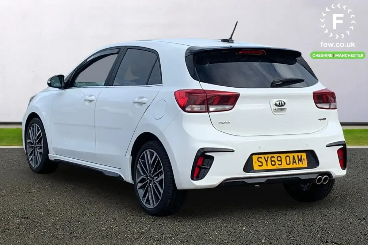 Usado Kia Rio GT-Line 120 CV (88 kW) 2019 Blanco Utilitario