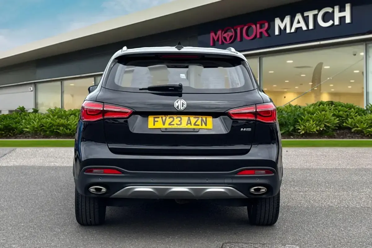 Used MG HS Excite 162 HP (119 kW) 2023 Black SUV