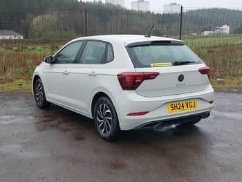 Used VW Polo Life 80 HP (58 kW) 2024 Grey Hatchback