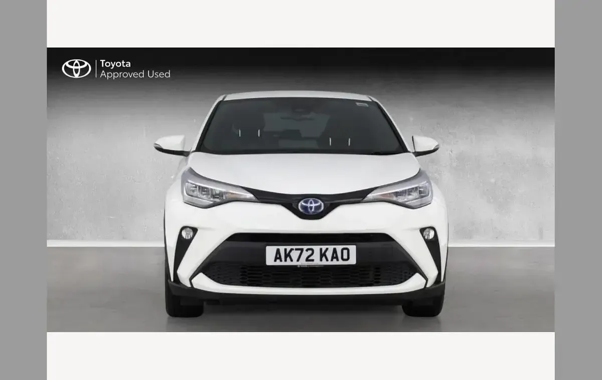 Used Toyota C-HR Design 122 HP (89 kW) 2022 White SUV