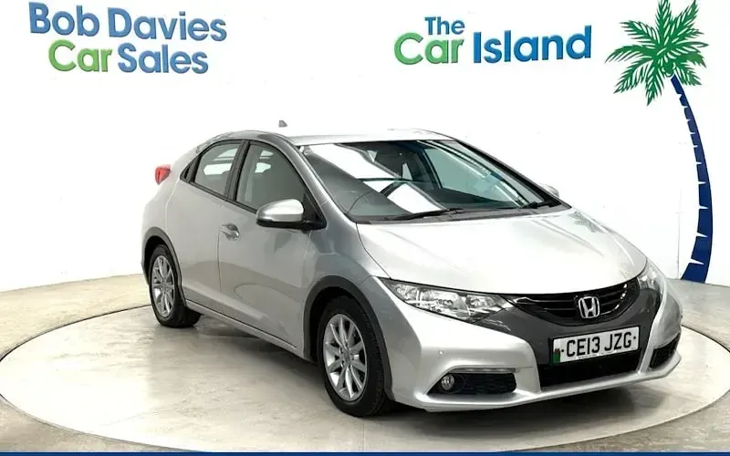 Used Honda Civic ES 142 HP (104 kW) 2013 Hatchback