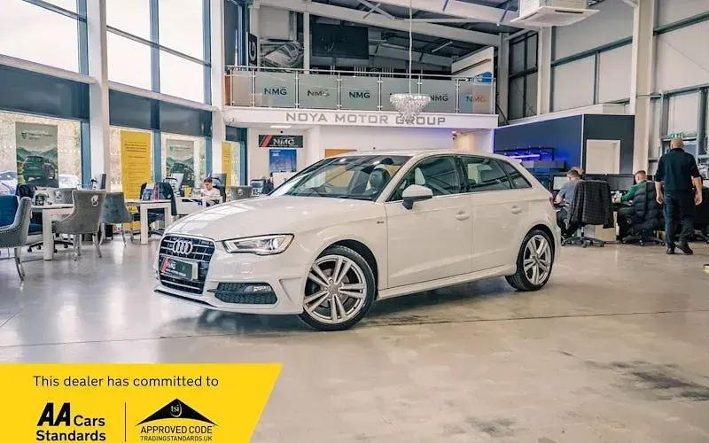 Used Audi A3 Sportback S-Line 125 HP (91 kW) 2015 Hatchback
