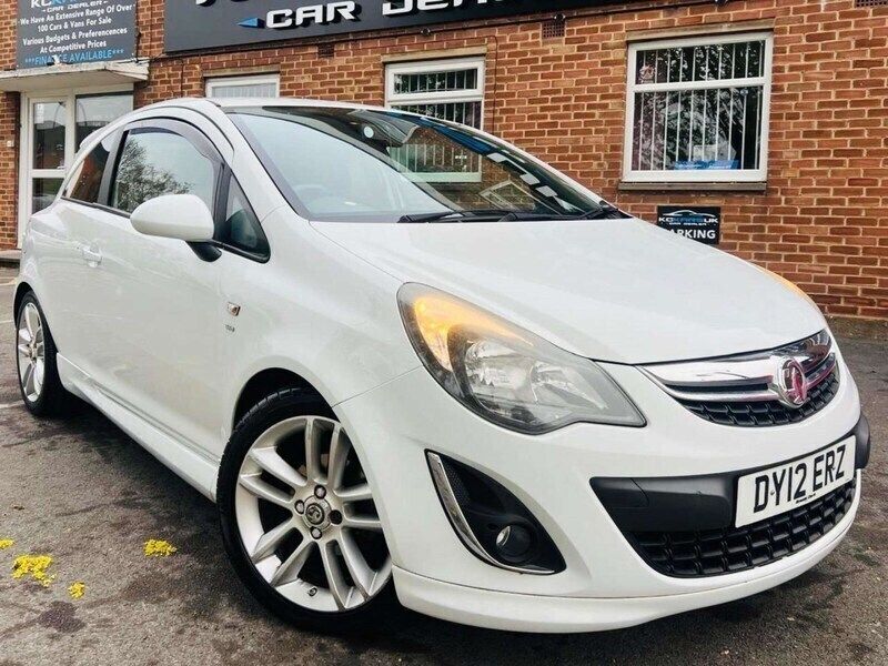 White Used 2012 Vauxhall Corsa SRi Hatchback | £2,790 (Good price) - Image 1/4