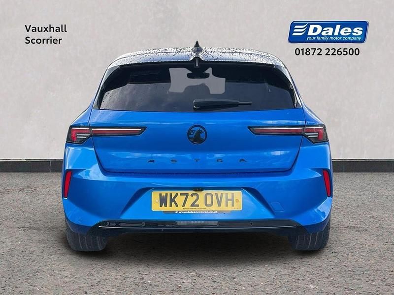 Used Vauxhall Astra Ultimate 128 HP (94 kW) 2022 Blue Hatchback