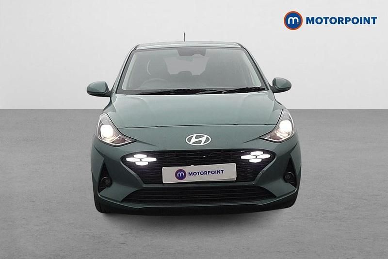 Used Hyundai i10 Premium 2024 Green Hatchback