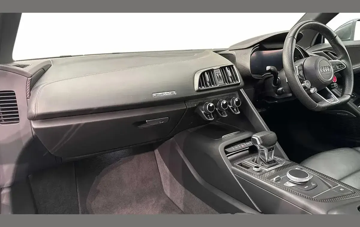 Used Audi R8 Coupé Advanced 602 HP (442 kW) 2018 Grey Coupe
