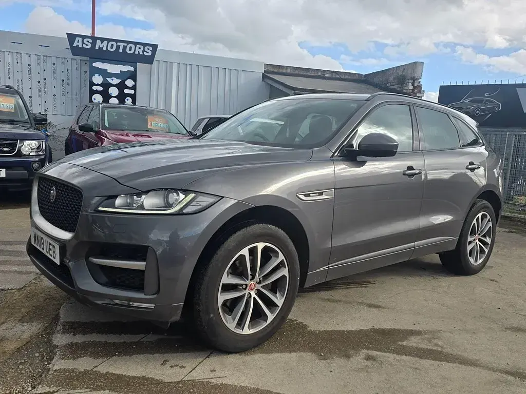 Used Jaguar F-Pace R-Sport 180 HP (132 kW) 2018 Grey SUV