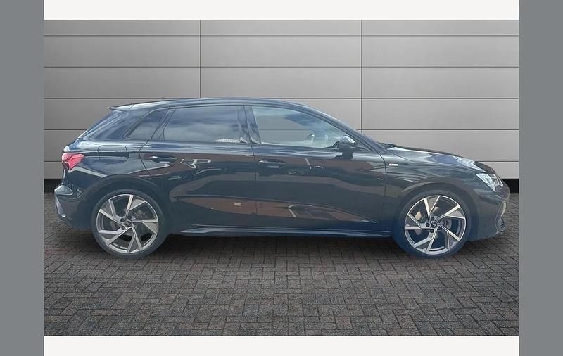 Used Audi A3 Black Edition 150 HP (110 kW) 2025 Black Hatchback