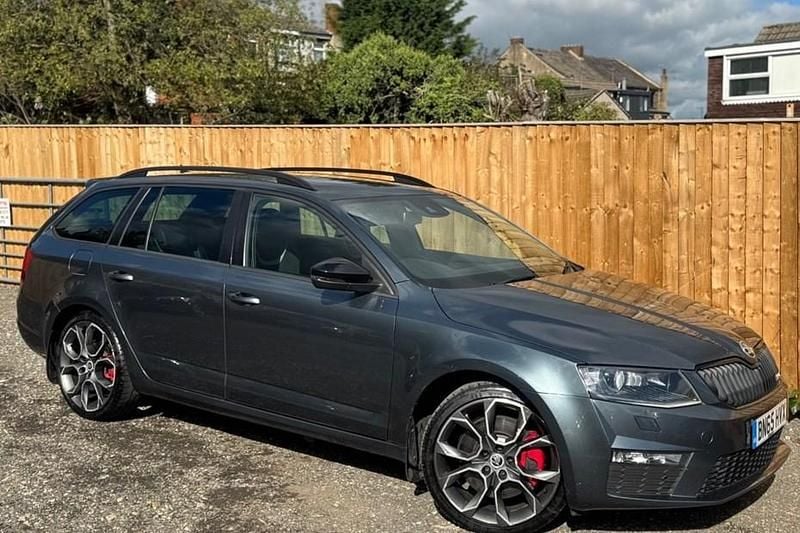 Grey Used 2015 Skoda Octavia vRS Estate | £5,995 (A bit pricey) - Image 1/1