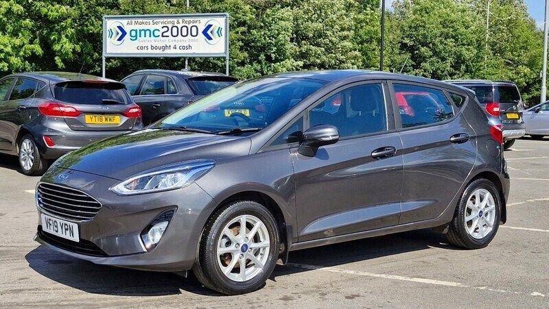 Grey Used 2019 Ford Fiesta Zetec Hatchback | £9,595 (Good price) - Image 1/4