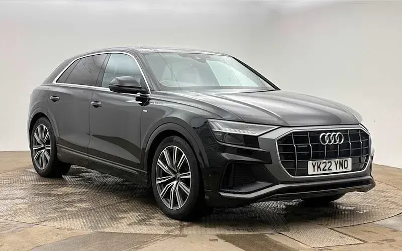 Used Audi Q8 S-Line 286 HP (210 kW) 2022 SUV